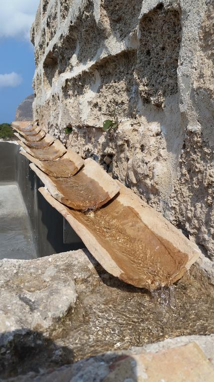 Casa Vacanze Senia Del Rais Favignana Cameră foto