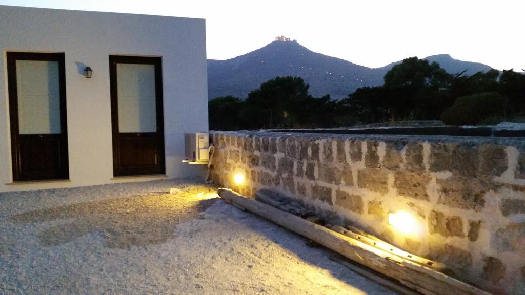 Casa Vacanze Senia Del Rais Favignana Cameră foto